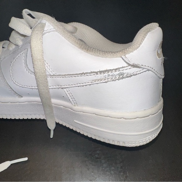 Youth Nike Air Force 1 LE 5.5 DH2920-111 - Picture 6 of 7